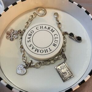NEVER WORN Thomas Sabo Silver Charm Bracelet with 5 charms